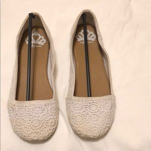 White flats shoes for any Outfit